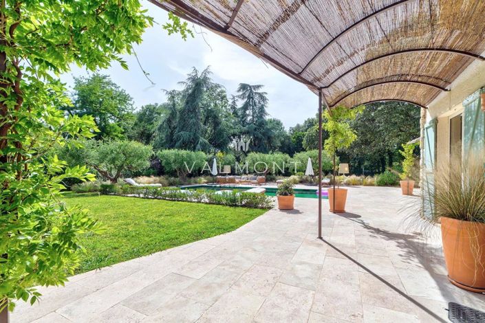 Image No.7-5 Bed House for sale