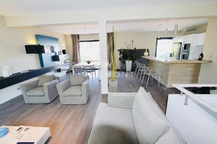 Image No.5-4 Bed House for sale