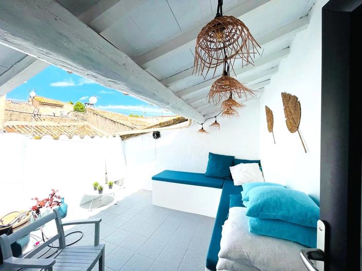 Image No.10-3 Bed House for sale