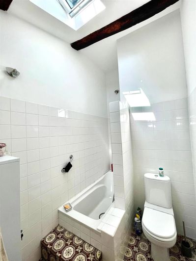 Image No.19-3 Bed House for sale