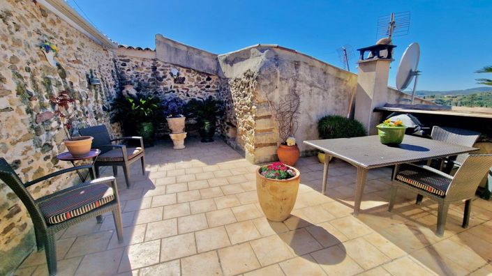 Image No.1-3 Bed House for sale