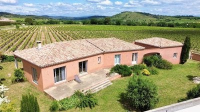 1 - Pouzolles, House