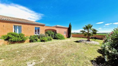 1 - Pouzolles, House