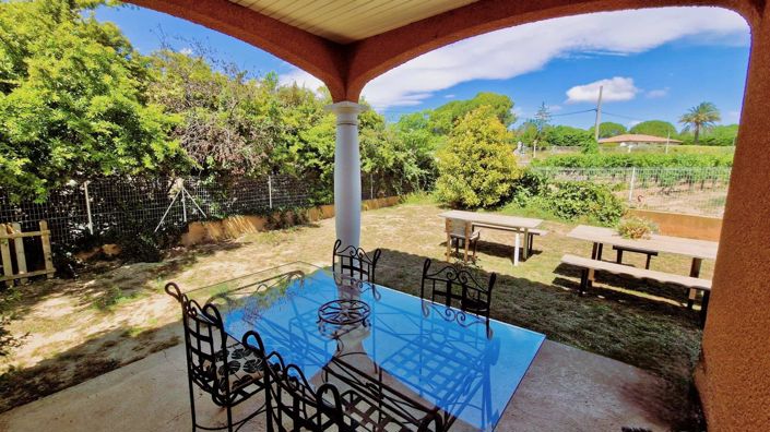 Image No.18-4 Bed House for sale