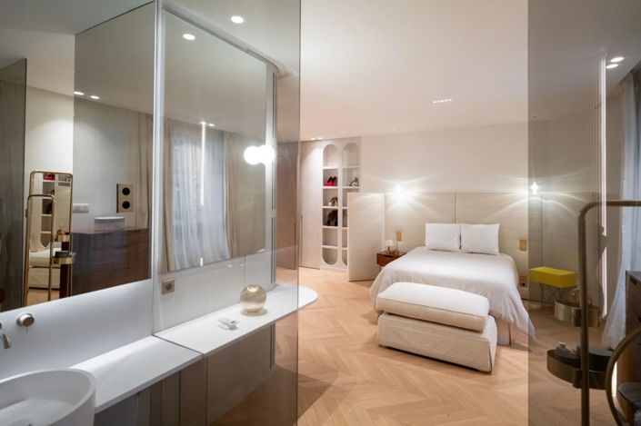 Image No.20-4 Bed Apartment for sale