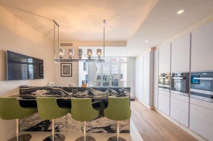 Image No.24-4 Bed Apartment for sale