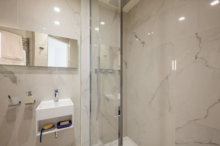 Image No.37-4 Bed Apartment for sale