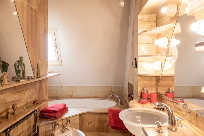 Image No.18-3 Bed Apartment for sale