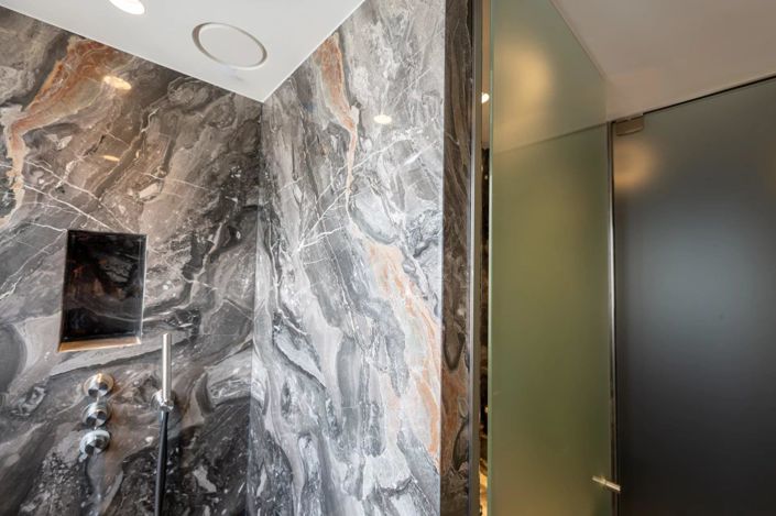 Image No.21-3 Bed Apartment for sale