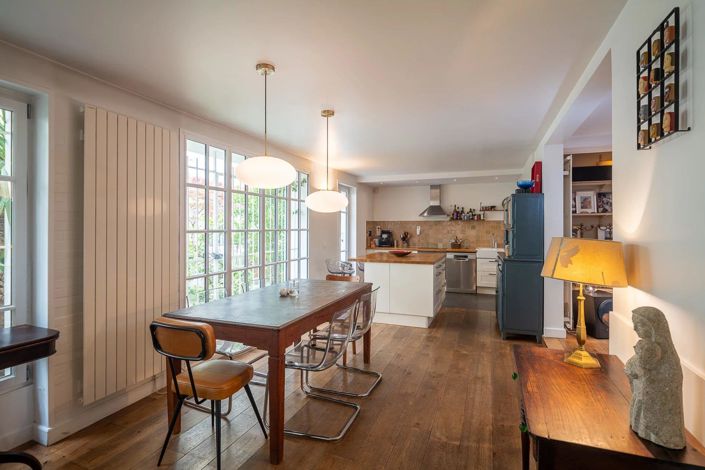 Image No.18-4 Bed House for sale