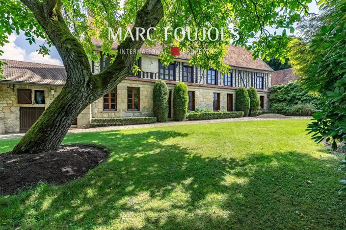 Image No.1-4 Bed House for sale