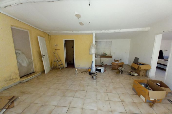 Image No.16-4 Bed House for sale