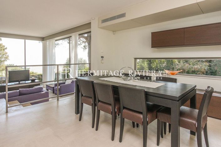 Image No.11-5 Bed House for sale