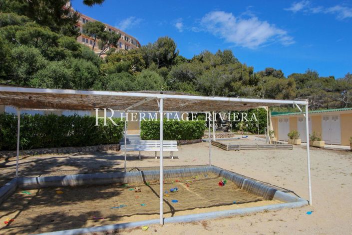 Image No.17-4 Bed Apartment for sale