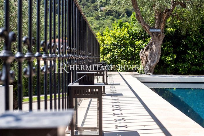 Image No.28-6 Bed House for sale