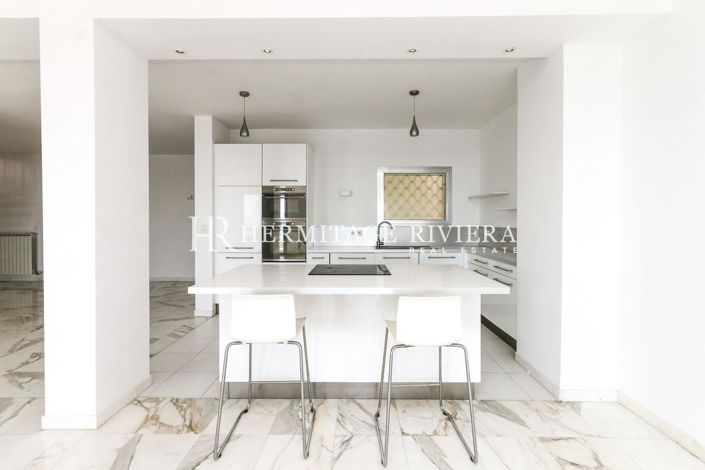 Image No.7-3 Bed Apartment for sale