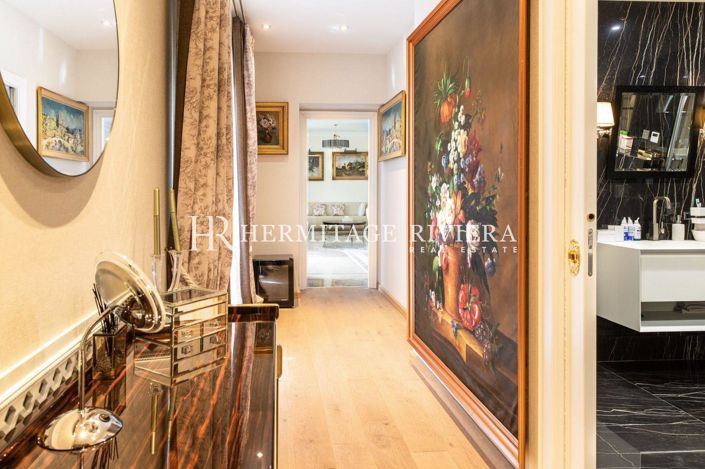 Image No.17-6 Bed House for sale