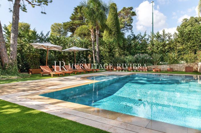 Image No.4-6 Bed House for sale