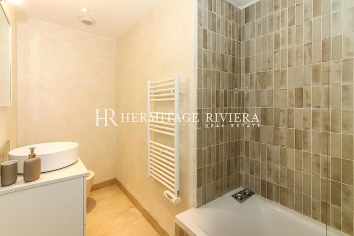 Image No.23-3 Bed Apartment for sale