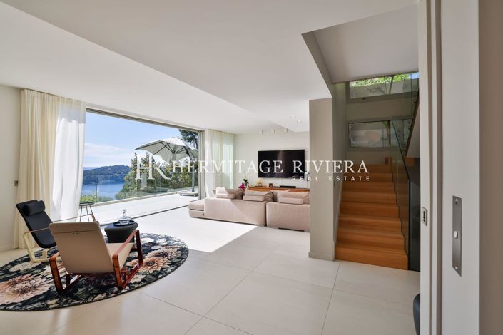 Image No.19-6 Bed House for sale