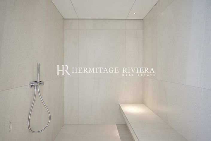 Image No.22-6 Bed House for sale