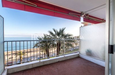 1 - Menton, Apartment