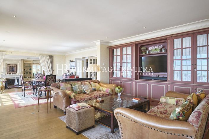 Image No.12-6 Bed House for sale