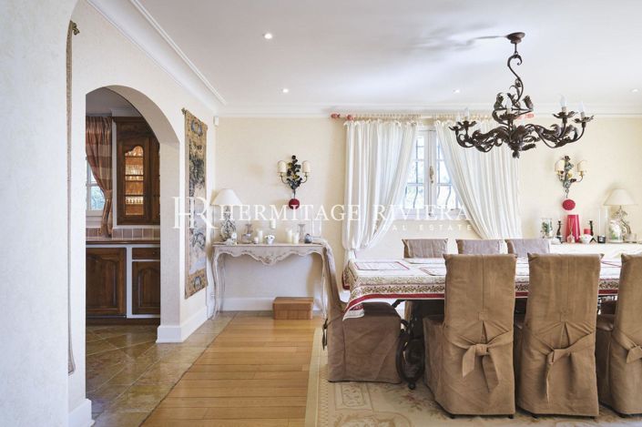 Image No.15-6 Bed House for sale