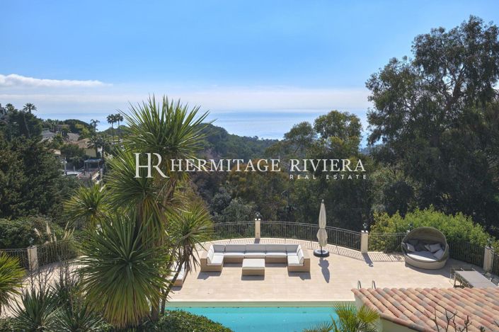 Image No.2-6 Bed House for sale