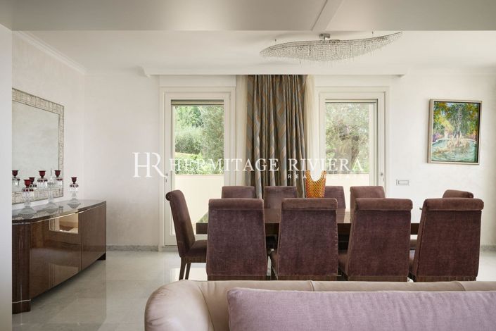 Image No.12-8 Bed House for sale