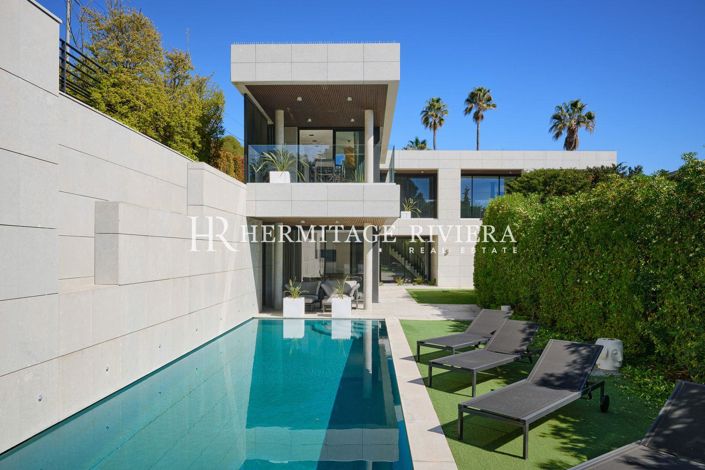 Image No.3-4 Bed House for sale