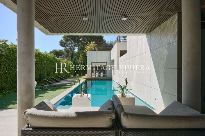 Image No.6-4 Bed House for sale