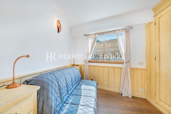 Image No.11-5 Bed Apartment for sale