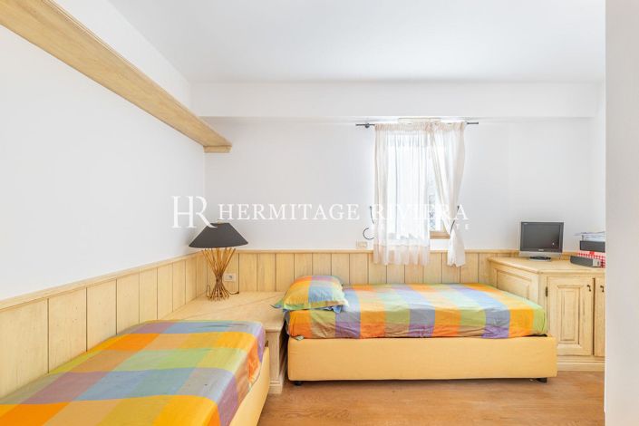 Image No.13-5 Bed Apartment for sale