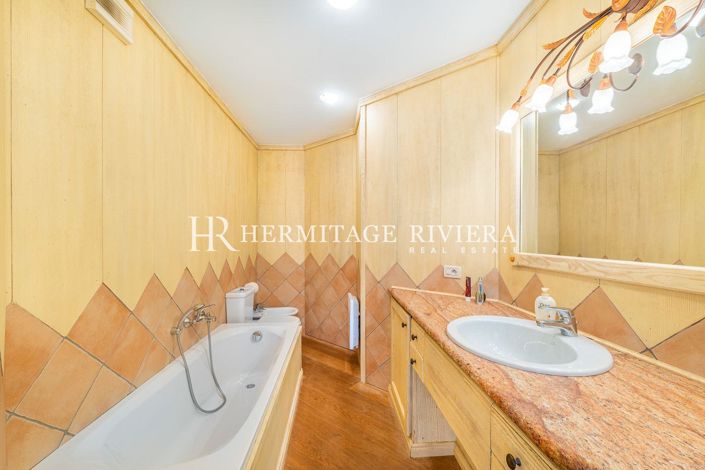 Image No.16-5 Bed Apartment for sale