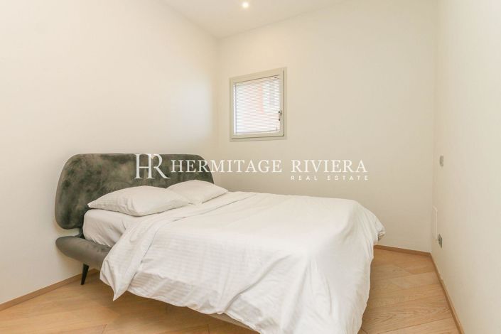 Image No.10-3 Bed Apartment for sale