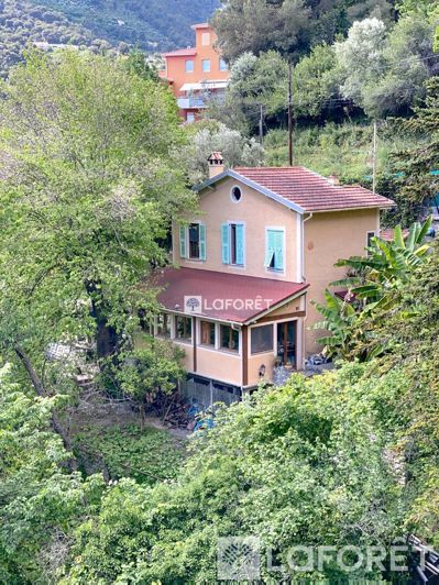 Image No.1-2 Bed House for sale