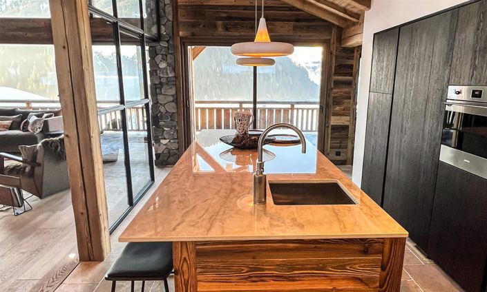 Image No.9-4 Bed House for sale