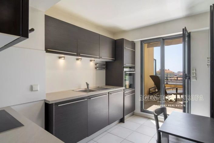 Image No.4-3 Bed Apartment for sale