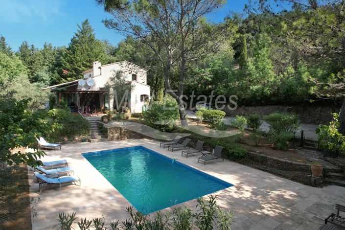 Image No.1-4 Bed House for sale