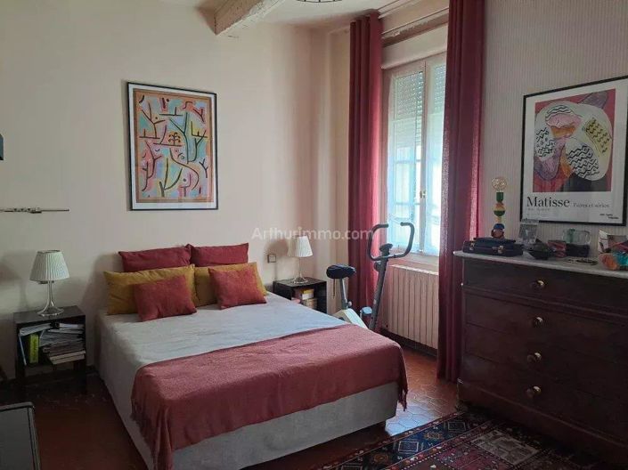 Image No.7-4 Bed House for sale