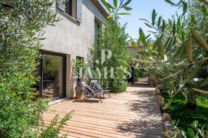 Image No.16-4 Bed House for sale