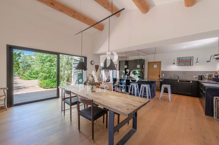 Image No.5-4 Bed House for sale