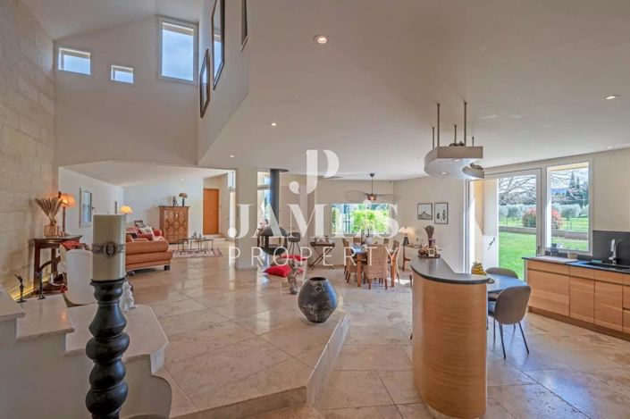 Image No.5-4 Bed House for sale