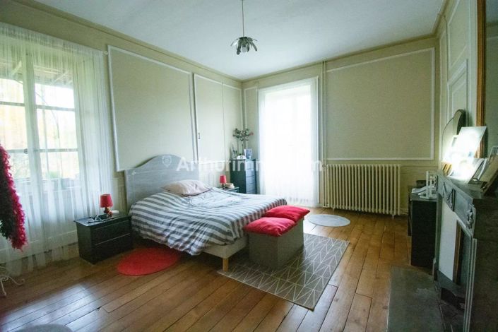 Image No.33-House for sale