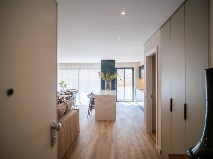 Image No.18-4 Bed Apartment for sale