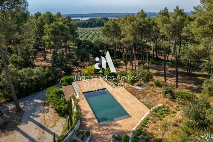 Image No.19-7 Bed House for sale