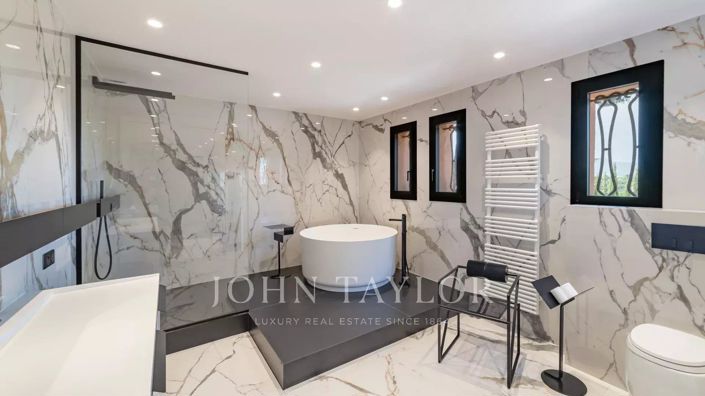 Image No.11-4 Bed House for sale