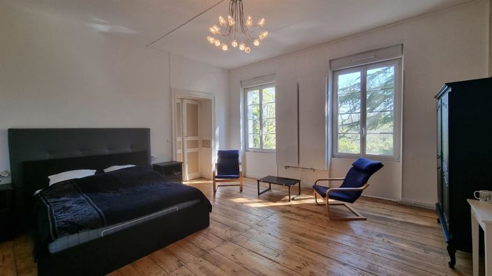 Image No.31-7 Bed Property for sale