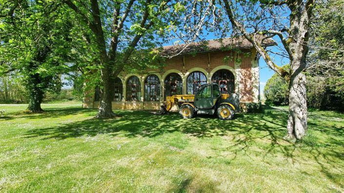 Image No.45-7 Bed Property for sale